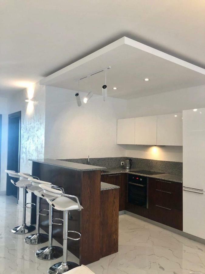 Tg Apartment Sea View Batumi Kültér fotó